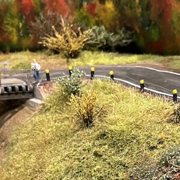 HO Scale Guardrails Installed