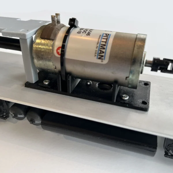Red Caboose GP9 Motor Mount - Image 2
